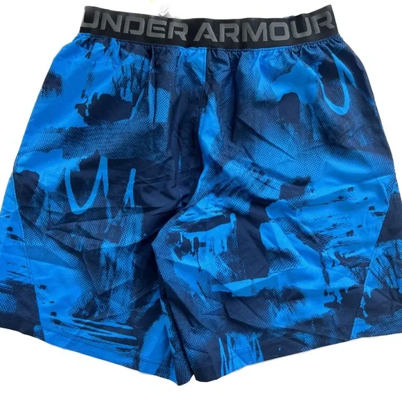 NWT Blue and Navy UNDER ARMOUR WOVEN ADAPT SHORTS Size Medium - Picture 2 of 3